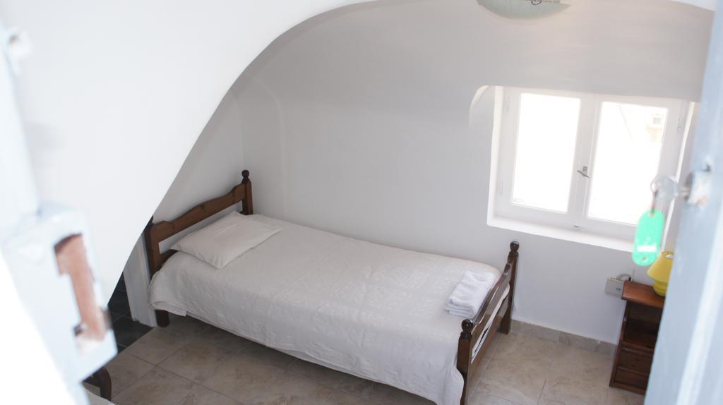 Marcos Rooms Oia Exteriör bild